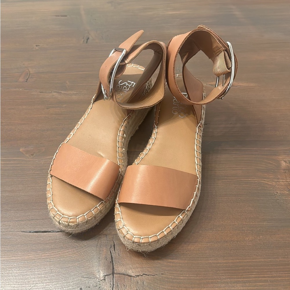 Tan platform sandals- 6.5